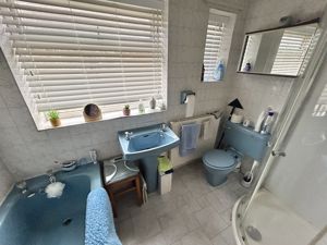 Photo 6- click for photo gallery